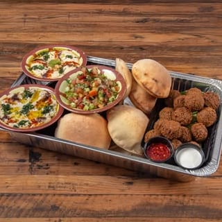 Falafel Family Tray (20 Pcs)